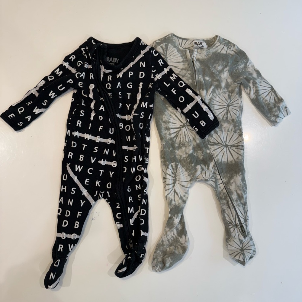 Cotton On Black Alphabet and Green Tie-Dye Footies